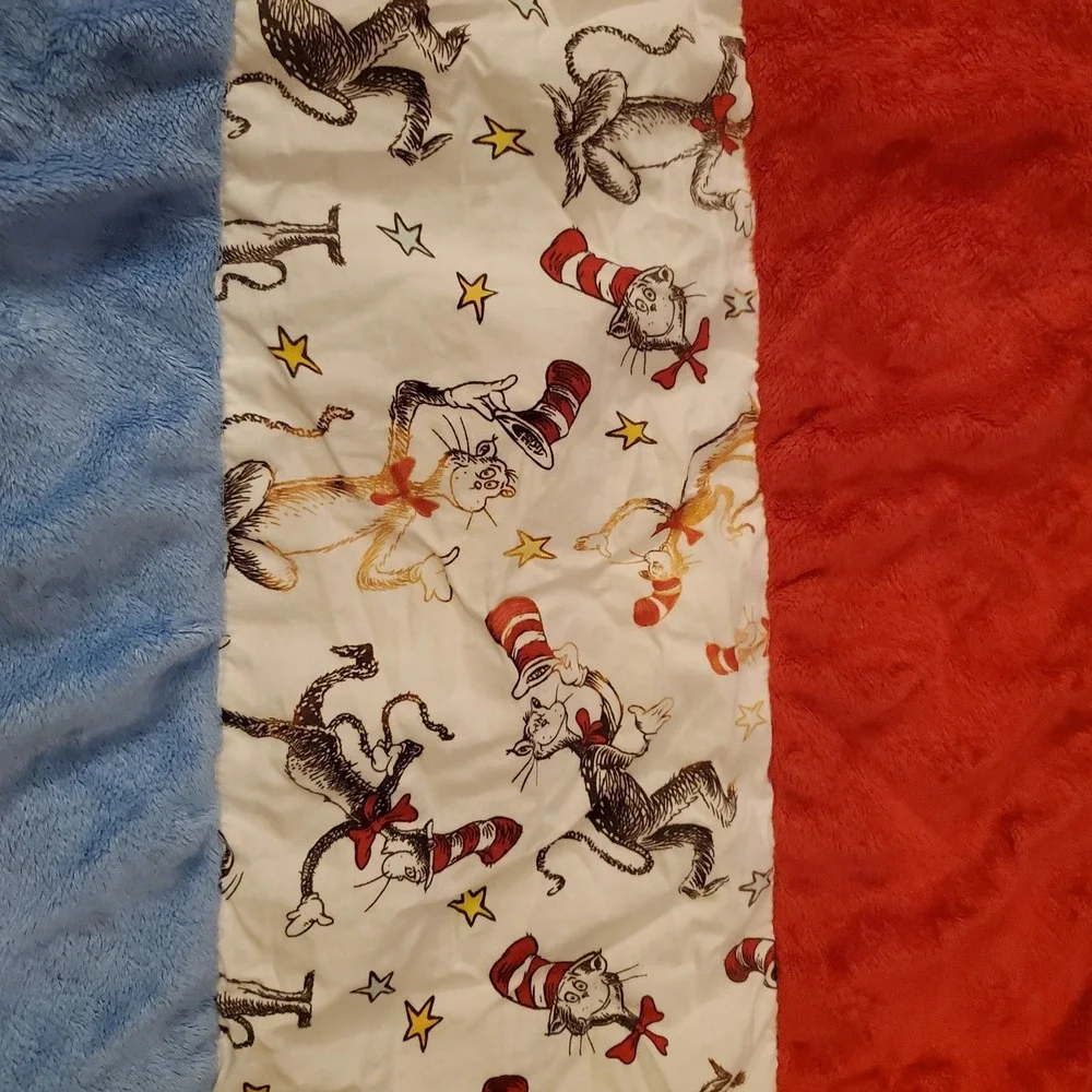 Trend‎ Lab Dr Seuss Cat In The Hat Baby Blanket Blue Red READ